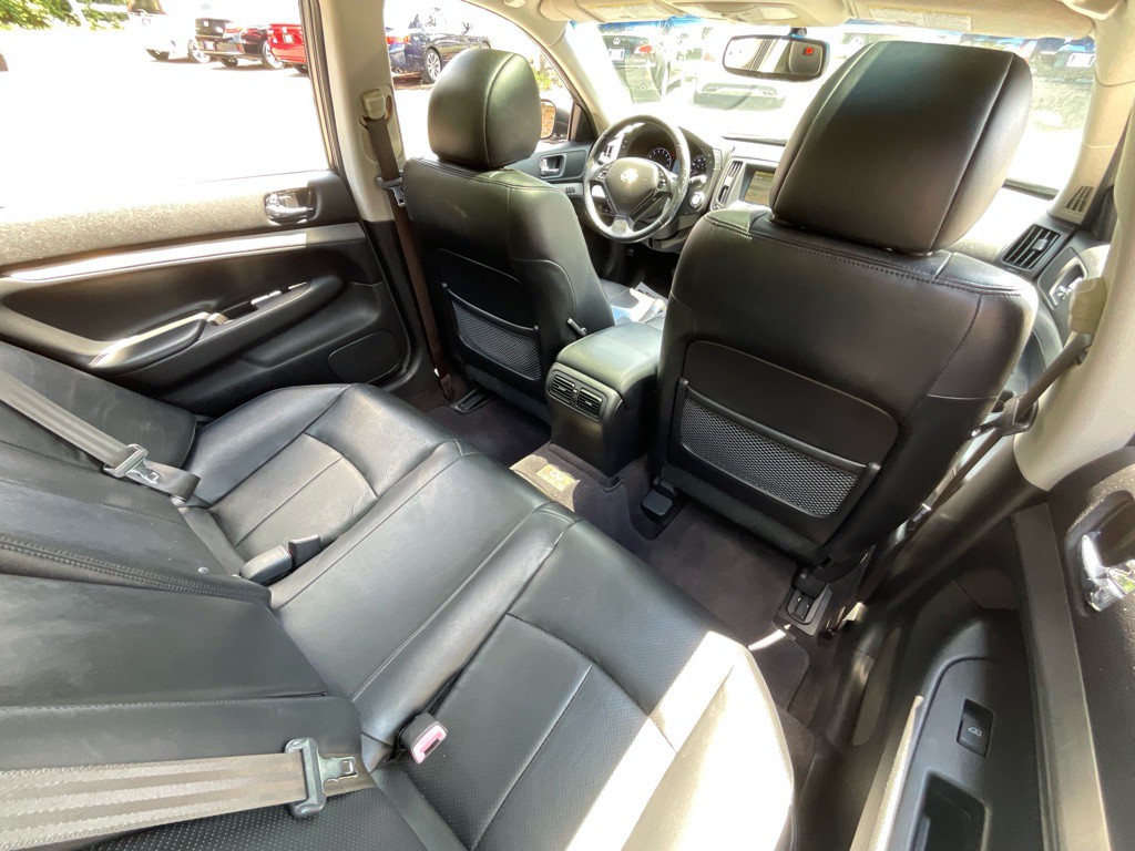 2012 INFINITI G37 Image 31