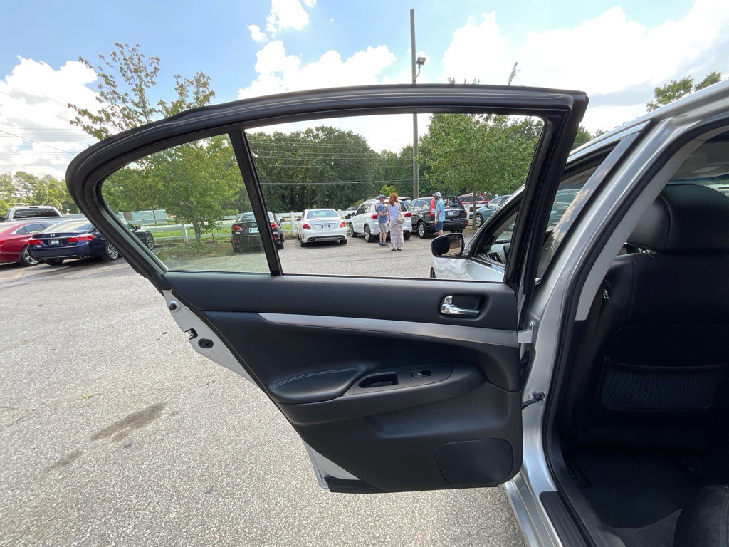 2012 INFINITI G37 Image 42