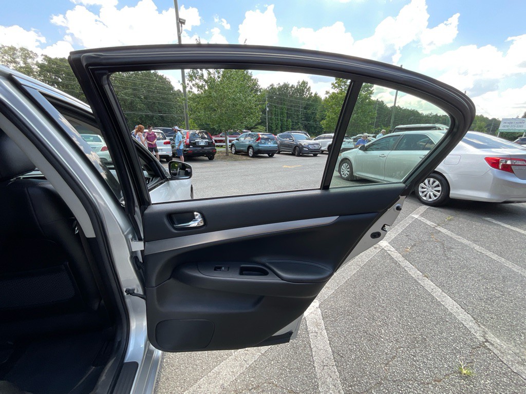 2012 INFINITI G37 Image 44