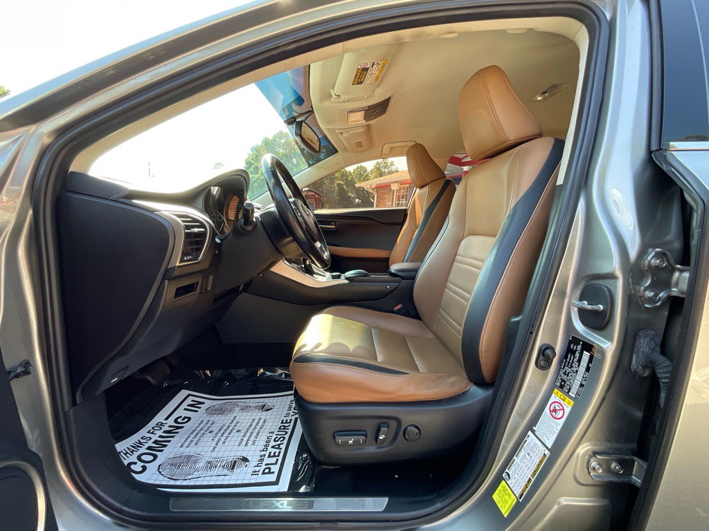 2017 Lexus NX 200t Image 13