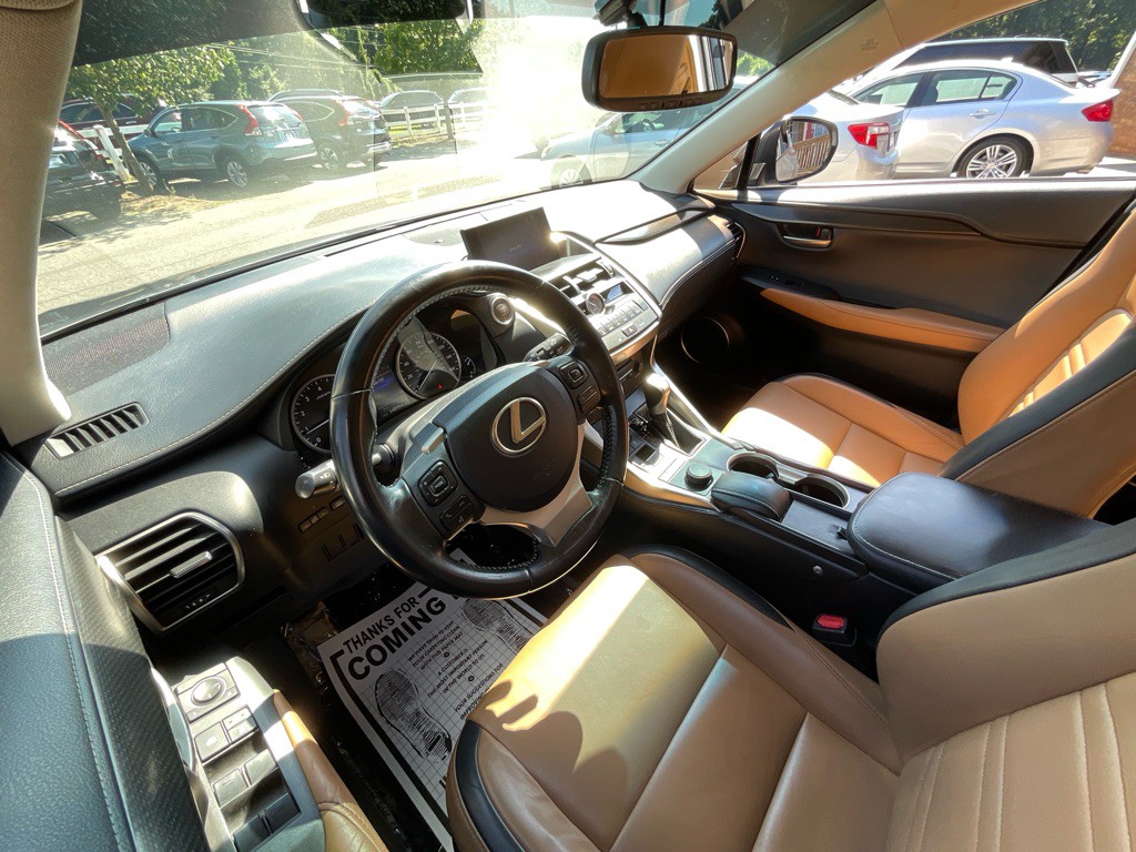 2017 Lexus NX 200t Image 14