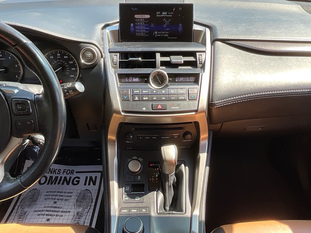 2017 Lexus NX 200t Image 20