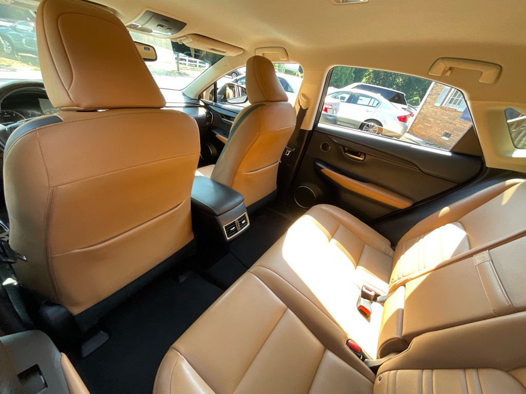2017 Lexus NX 200t Image 26