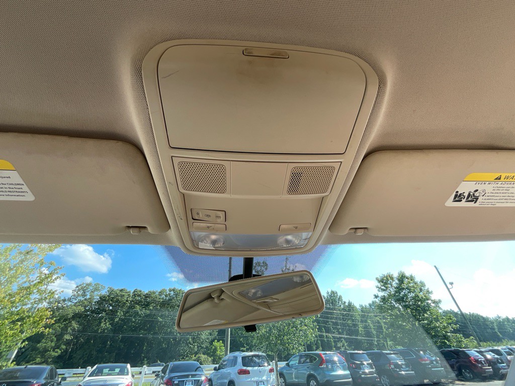2015 Volkswagen Passat Image 26