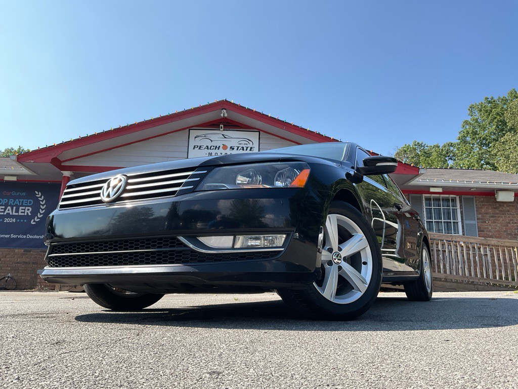 2015 Volkswagen Passat Image 43