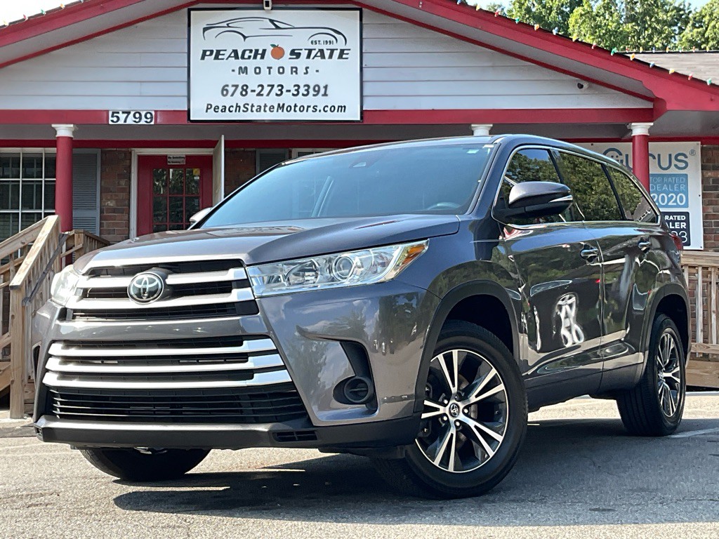 2019 Toyota Highlander Image 1