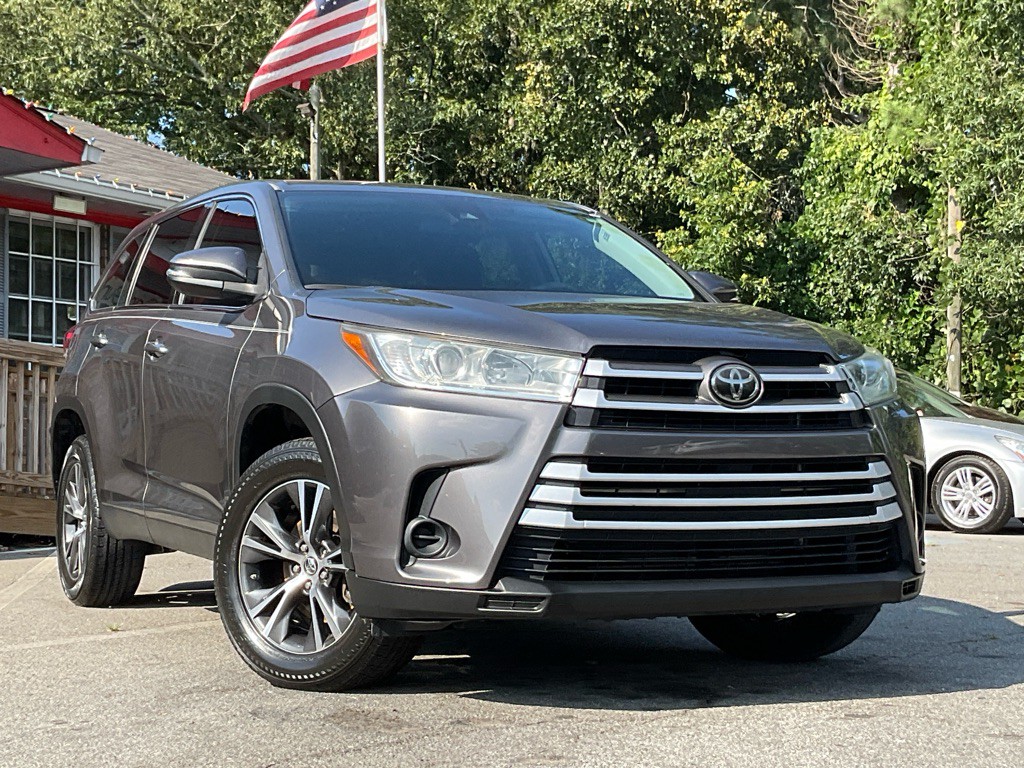 2019 Toyota Highlander Image 3