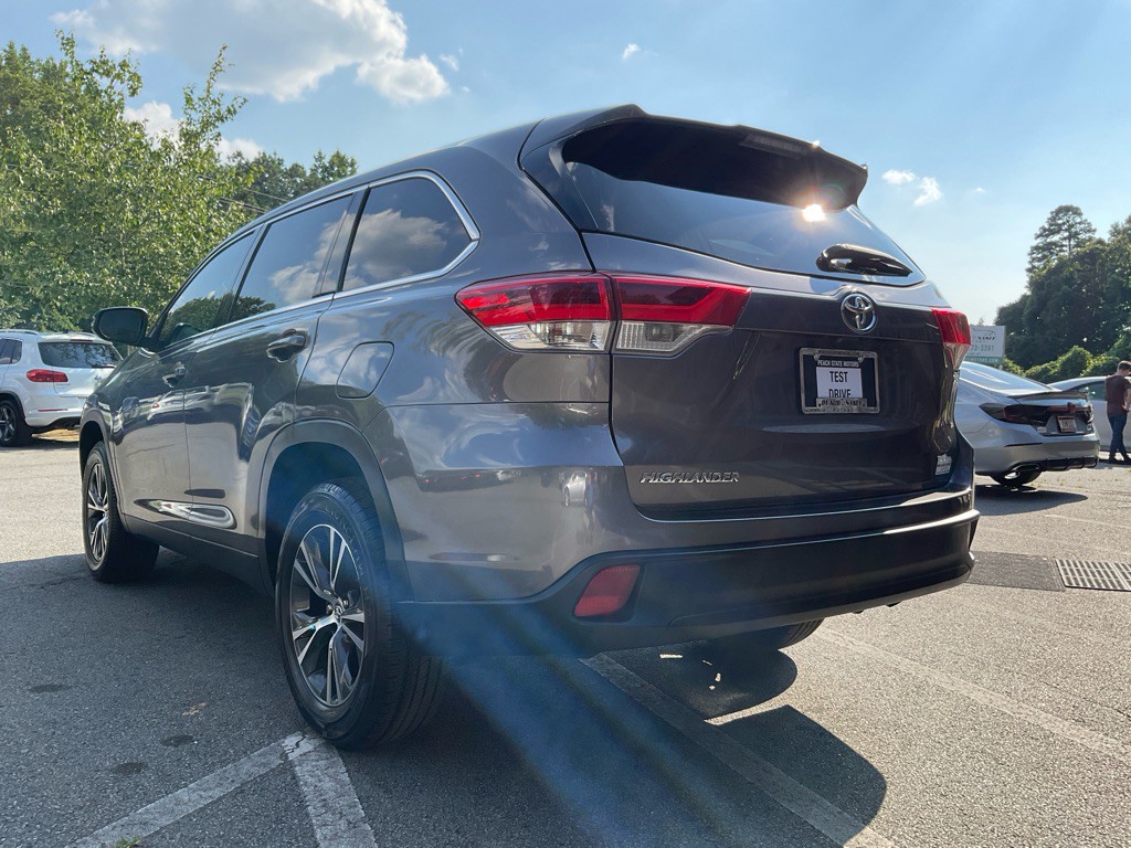 2019 Toyota Highlander Image 7