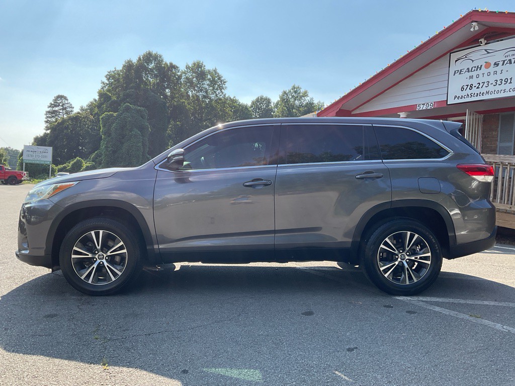 2019 Toyota Highlander Image 8