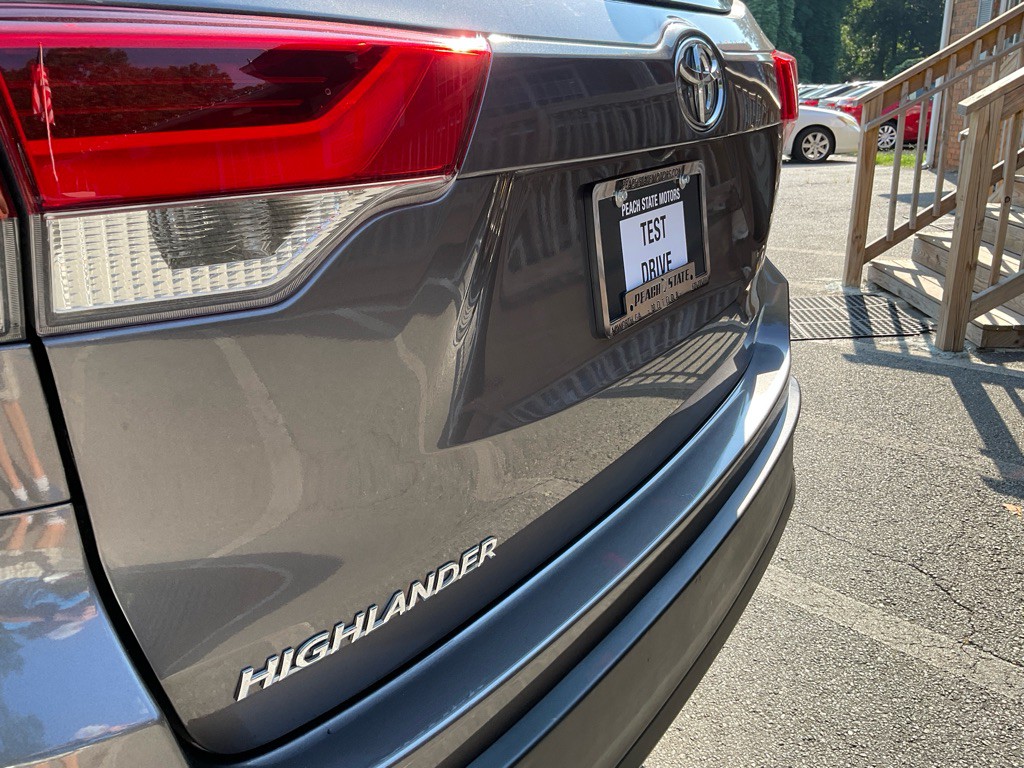 2019 Toyota Highlander Image 9