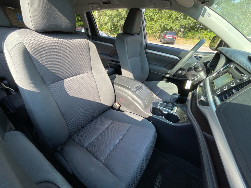 2019 Toyota Highlander Image 17