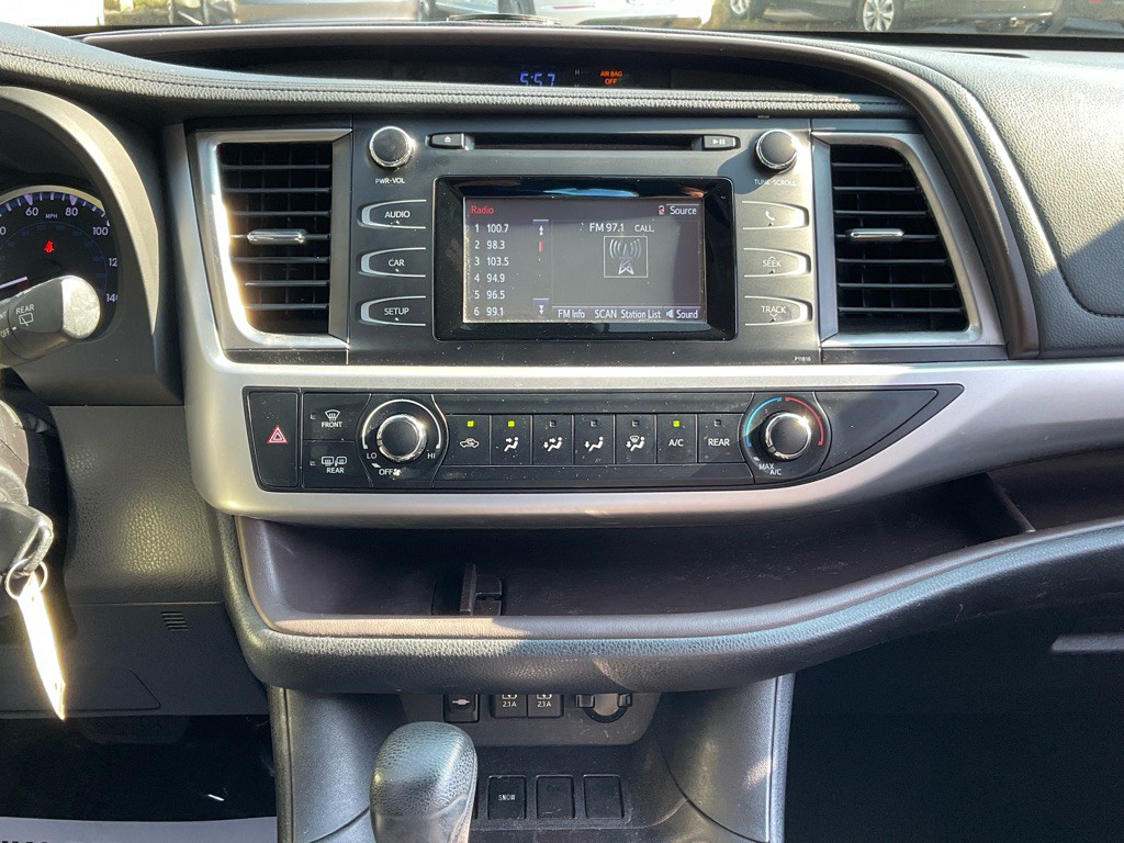 2019 Toyota Highlander Image 20