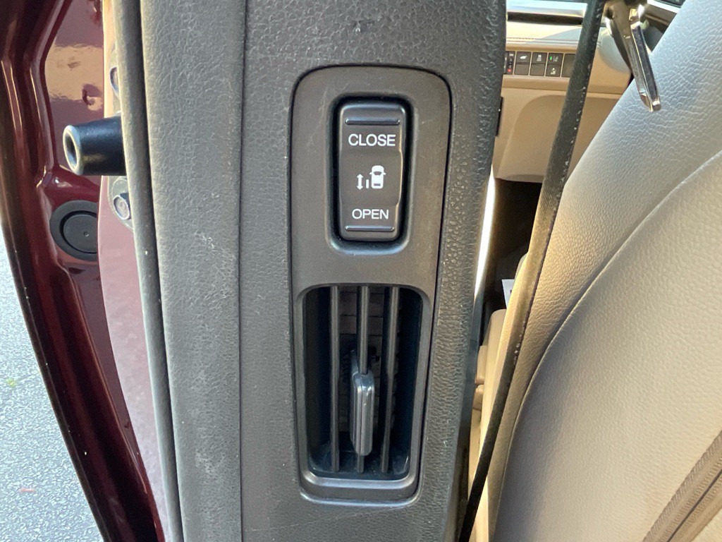 2018 Honda Odyssey Image 35
