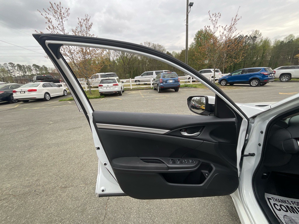 2021 Honda Civic Image 36