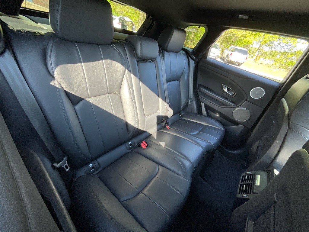 2018 Land Rover Range Rover Evoque Image 32