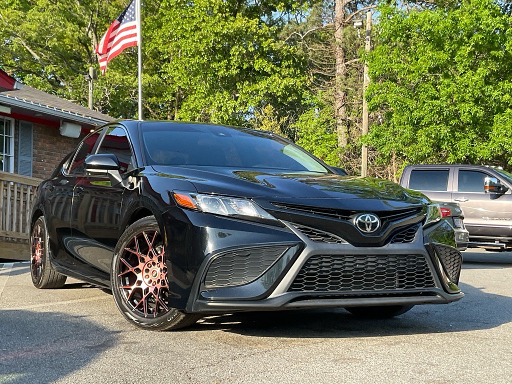 2021 Toyota Camry Image 3