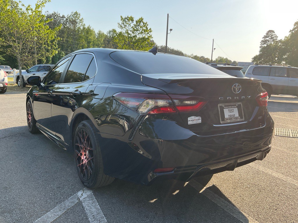 2021 Toyota Camry Image 7