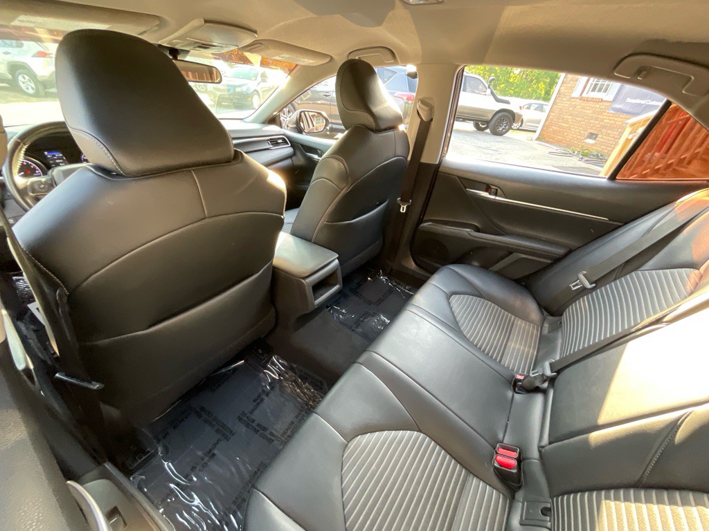 2021 Toyota Camry Image 27