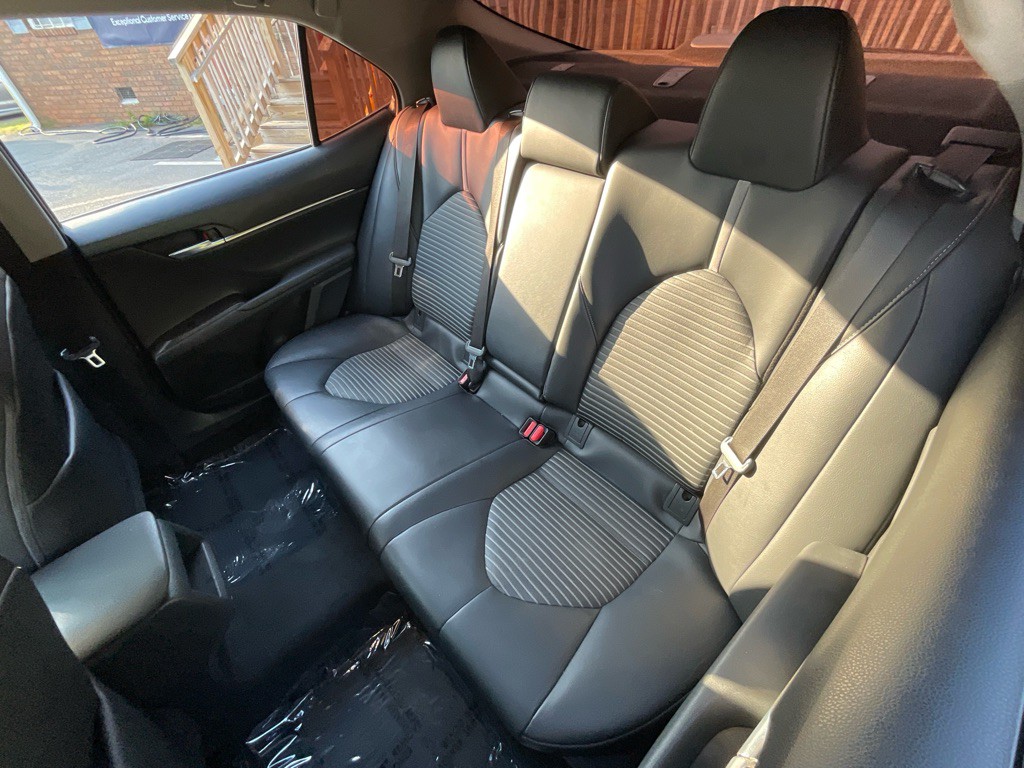 2021 Toyota Camry Image 28