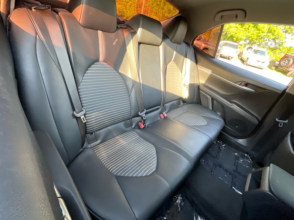 2021 Toyota Camry Image 31