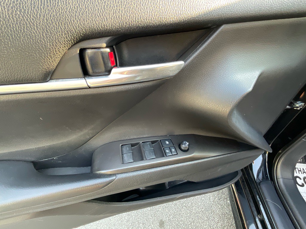 2021 Toyota Camry Image 37