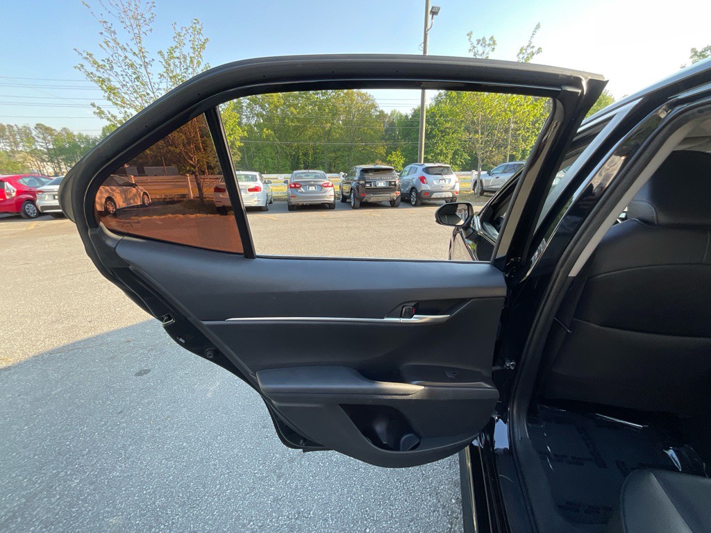 2021 Toyota Camry Image 39