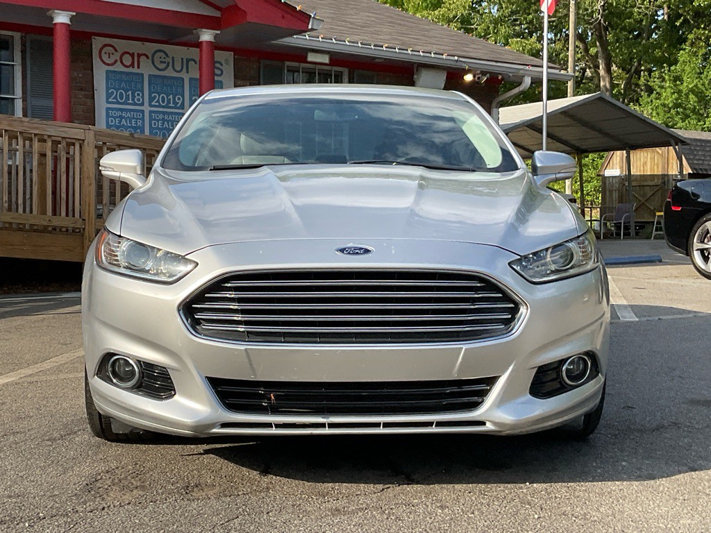2015 Ford Fusion Image 2