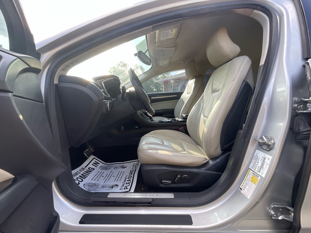2015 Ford Fusion Image 13