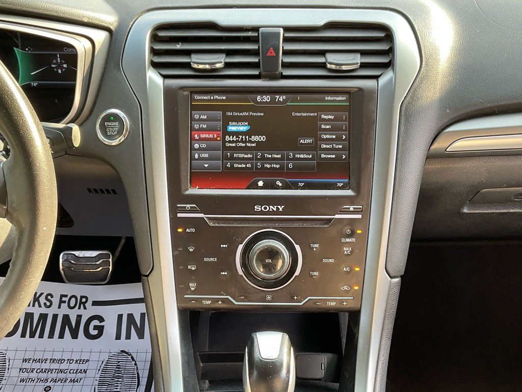 2015 Ford Fusion Image 19