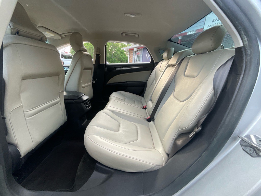 2015 Ford Fusion Image 23