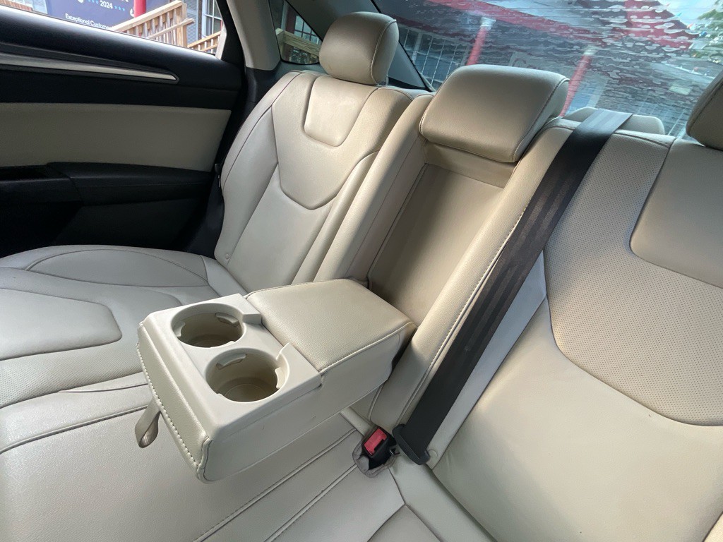2015 Ford Fusion Image 29