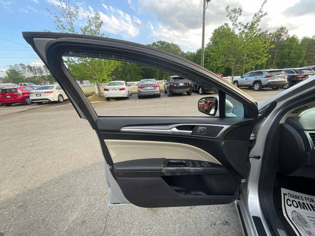 2015 Ford Fusion Image 33