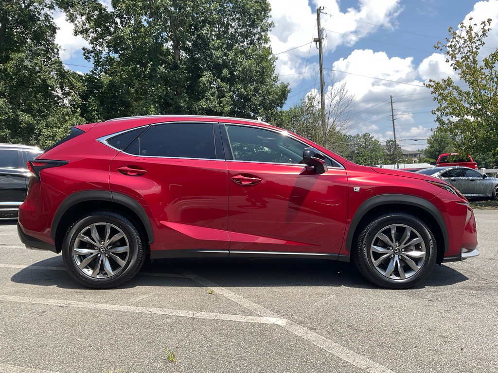 2016 Lexus NX 200t Image 4
