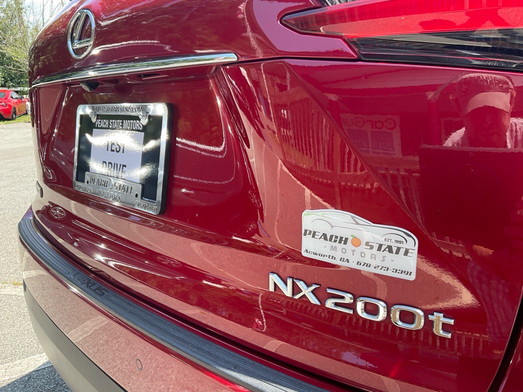 2016 Lexus NX 200t Image 9