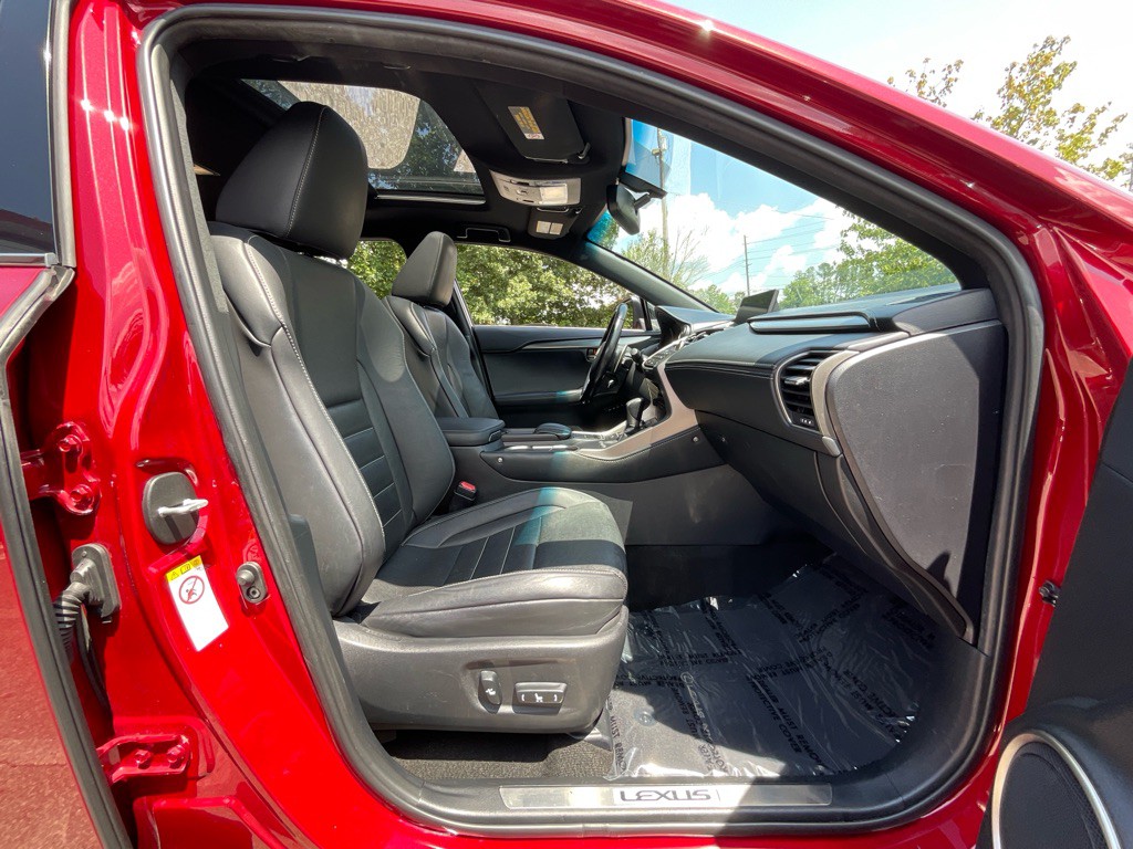 2016 Lexus NX 200t Image 17