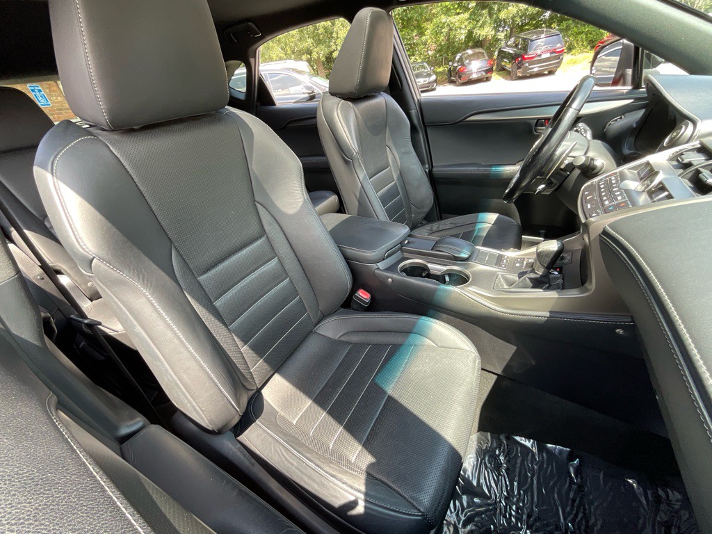 2016 Lexus NX 200t Image 19