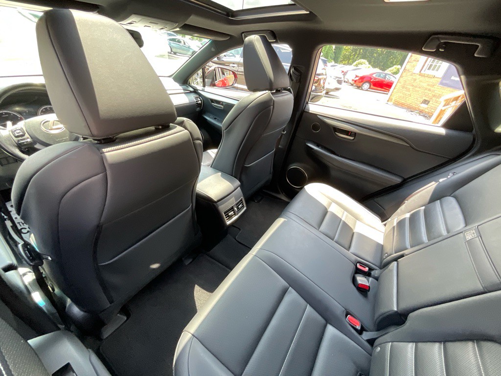 2016 Lexus NX 200t Image 30