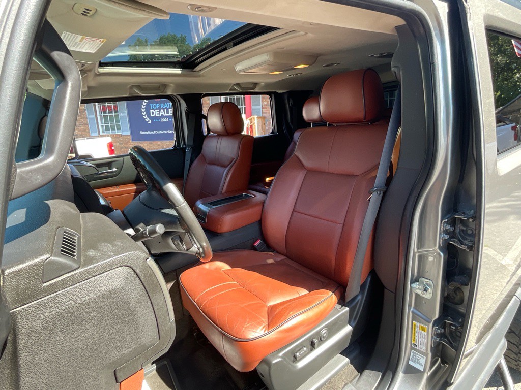 2008 HUMMER H2 Image 12