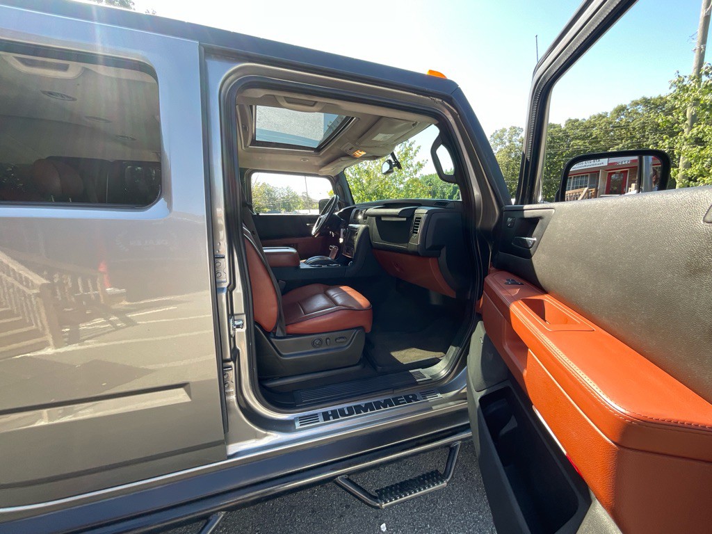 2008 HUMMER H2 Image 23