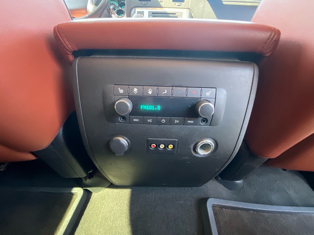 2008 HUMMER H2 Image 29