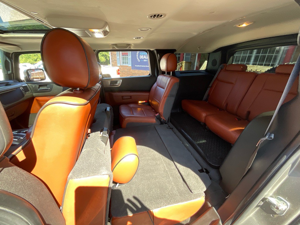 2008 HUMMER H2 Image 32