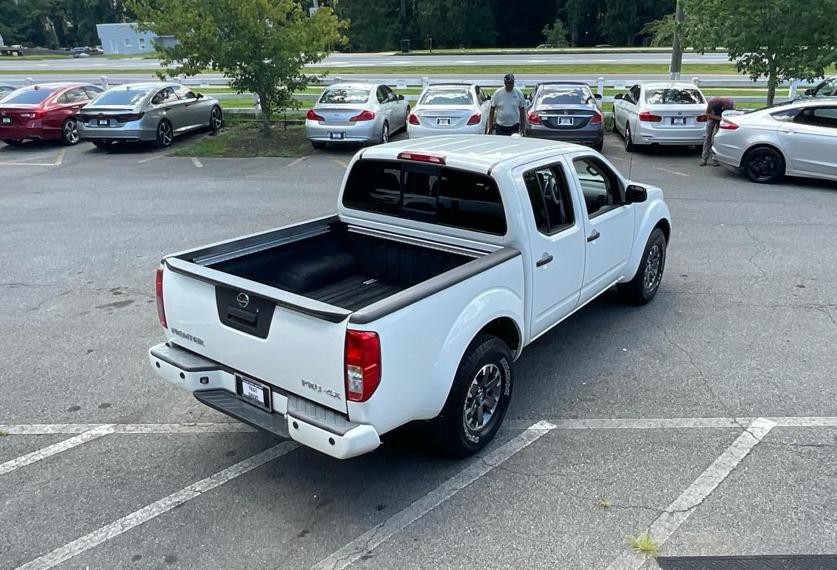 2018 Nissan Frontier Image 9