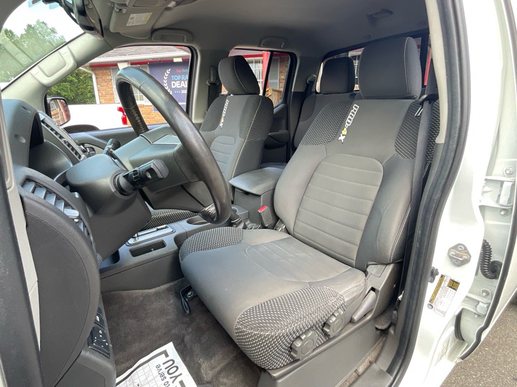 2018 Nissan Frontier Image 13