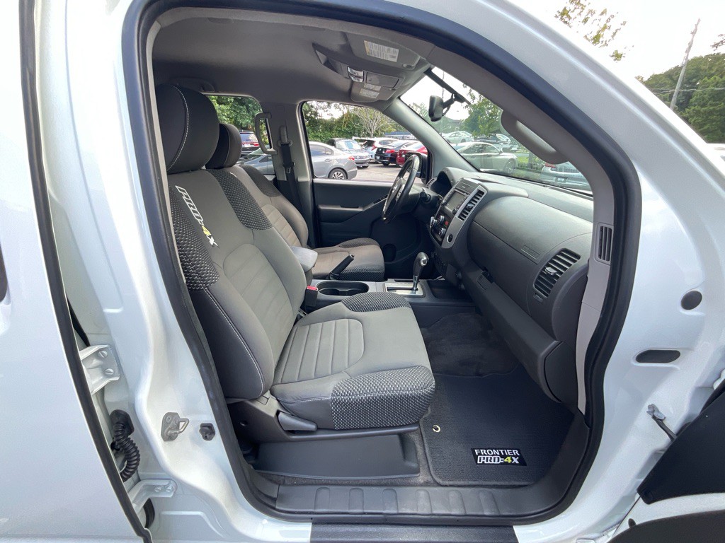 2018 Nissan Frontier Image 23