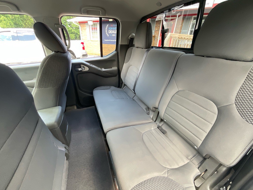 2018 Nissan Frontier Image 29