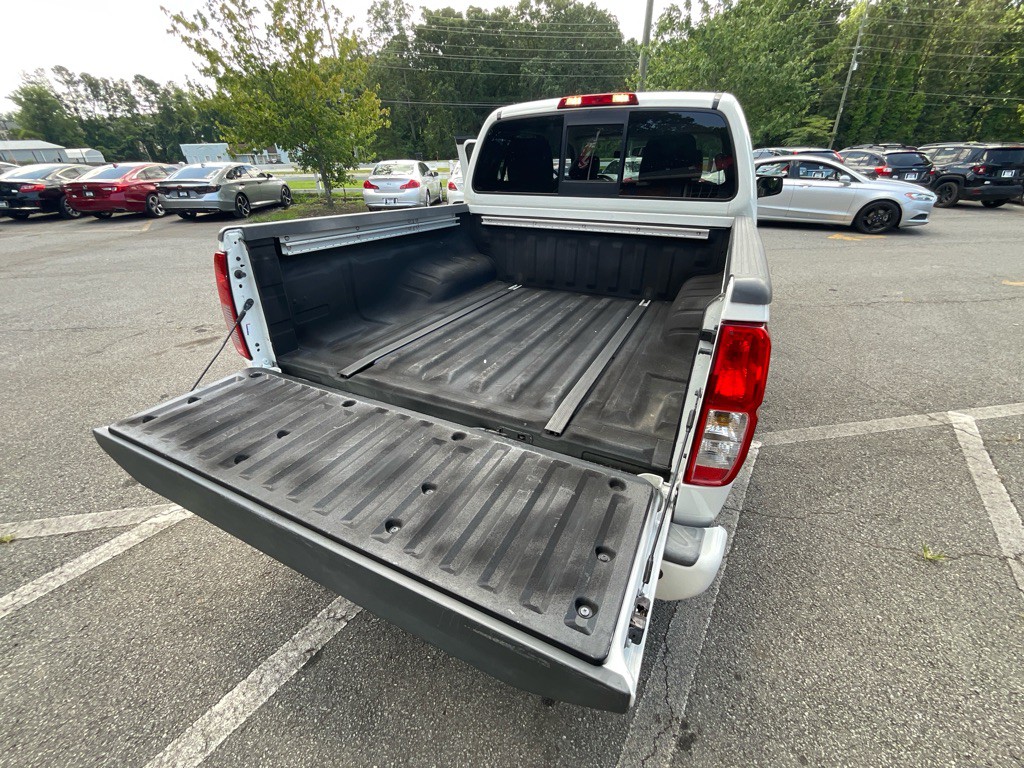2018 Nissan Frontier Image 33