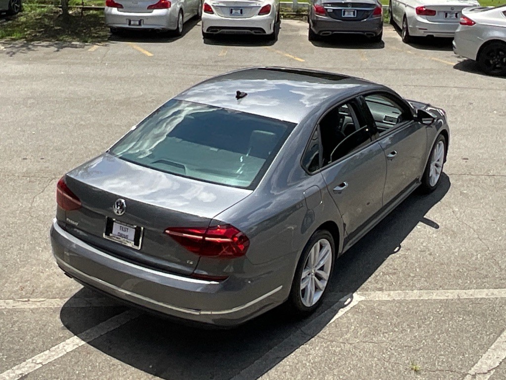 2019 Volkswagen Passat Image 9