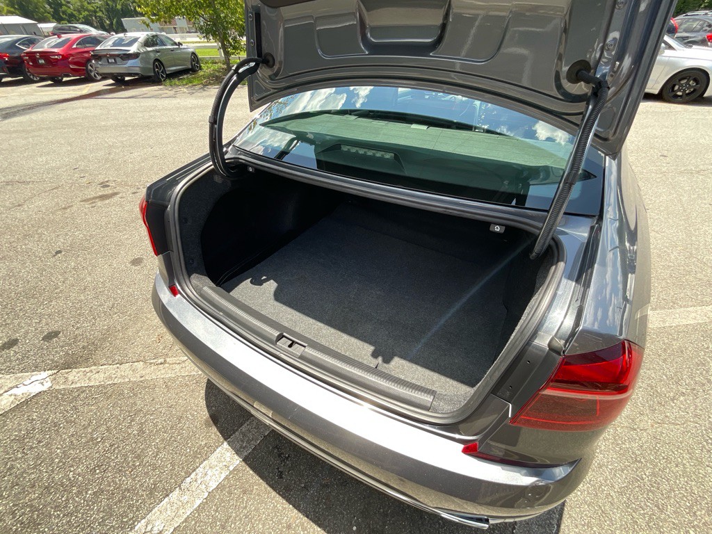 2019 Volkswagen Passat Image 33