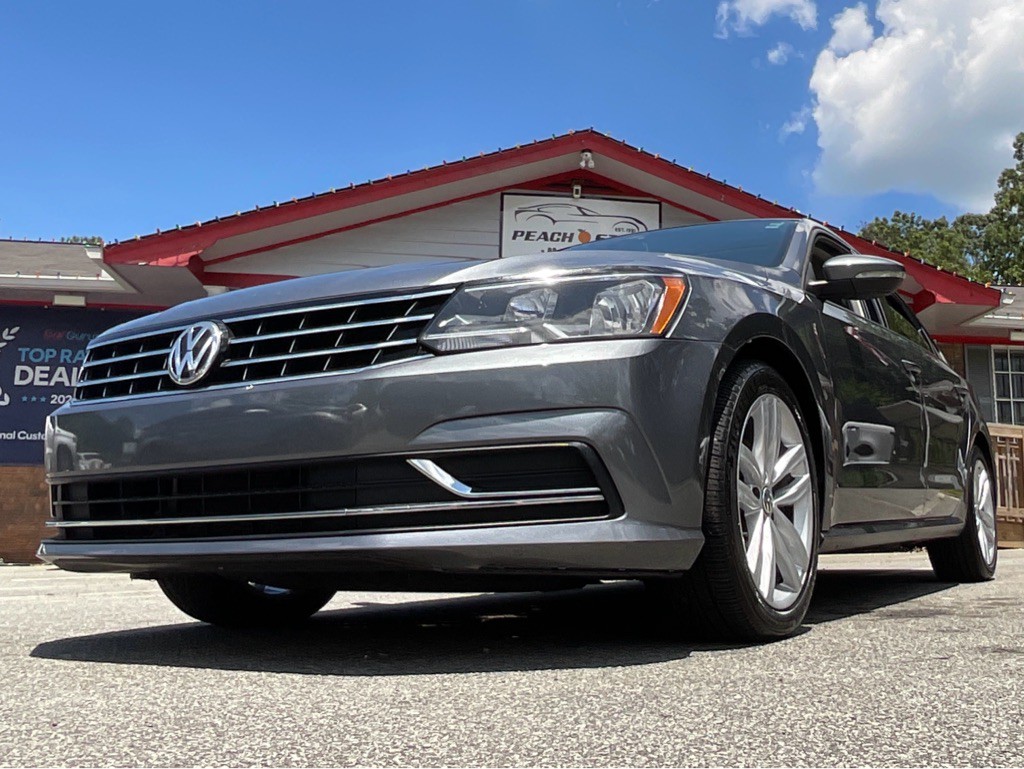 2019 Volkswagen Passat Image 40