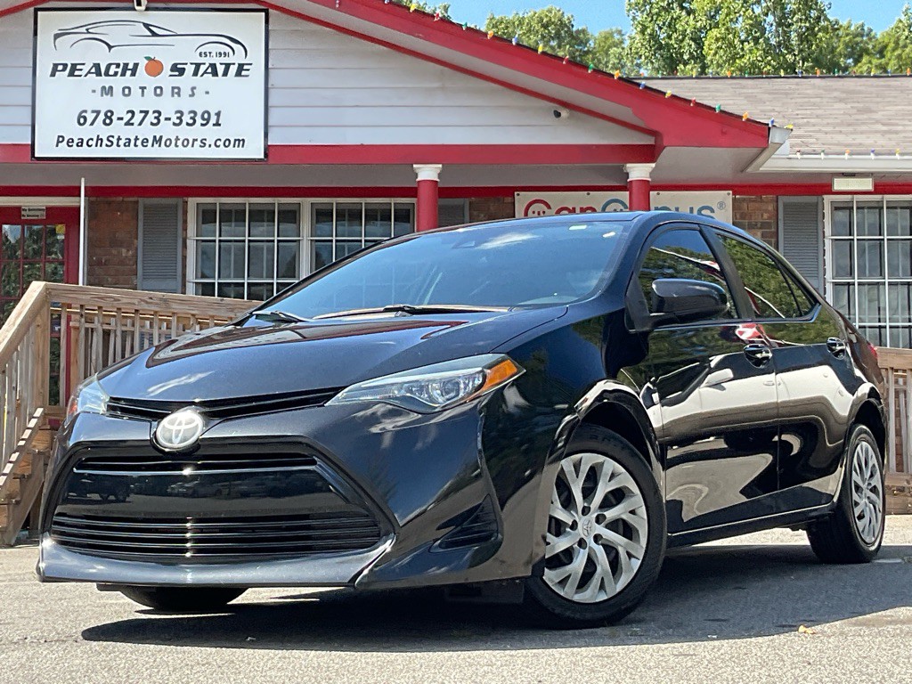 2018 Toyota Corolla Image 1